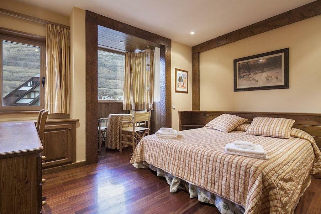 Luderna - Apartamento Tuca Vielha Exteriör bild
